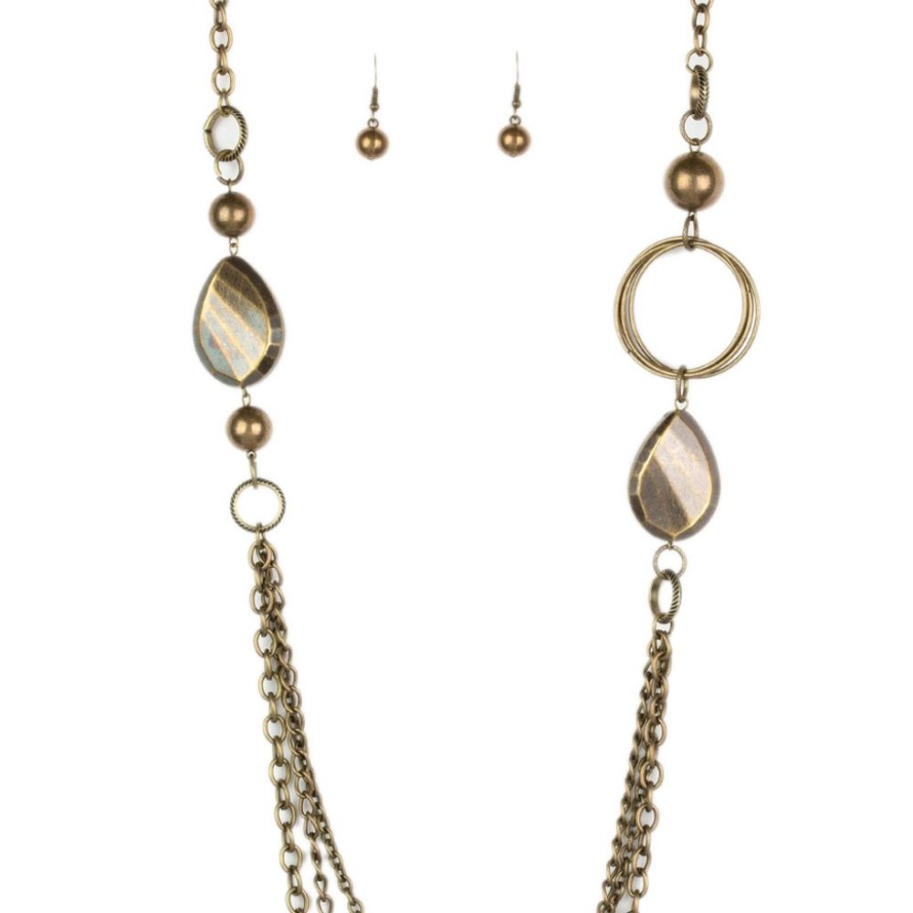 Necklace set. Rebels have more fun set Paparazzi